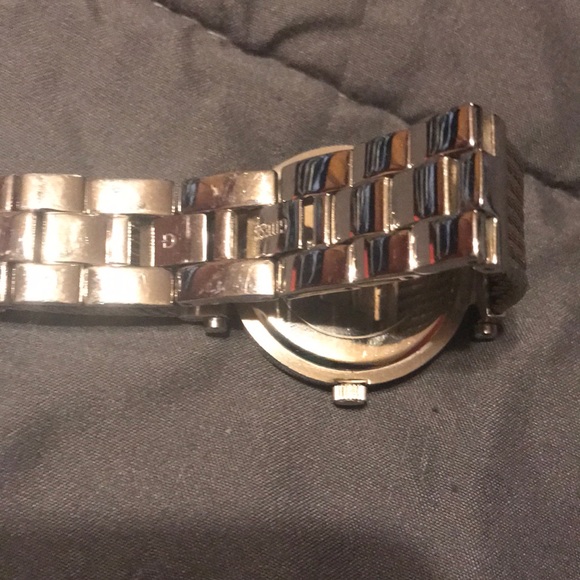 Guess silver and crystal face watch - Picture 3 of 6